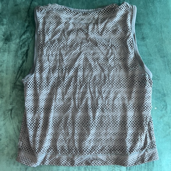 Lululemon mesh muscle tank - Picture 2 of 3